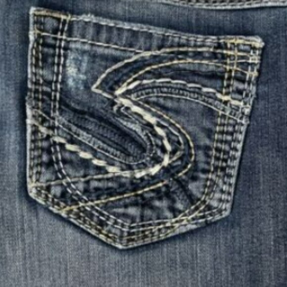 Silver Jeans Capri - Picture 9 of 9